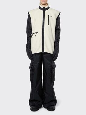 🆒 Rains White and Black Fleece Vest